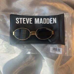 Steve Madden Mystie sunglasses